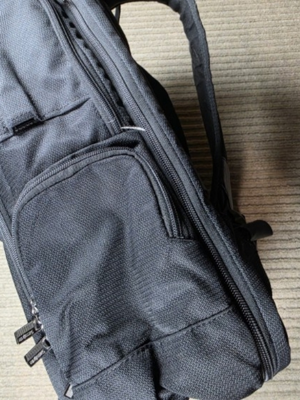 Samsonite Tectonic Lifestyle Sweetwater 17" Laptop Backpack Black Rugged Zip - Picture 9 of 13